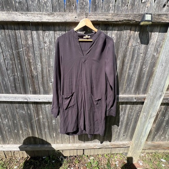 Splendid Black Long Sleeve Tunic with Pockets - Picture 1 of 4
